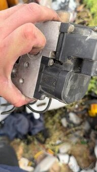 Abs kocka na opel astra G 1,7dti - 1