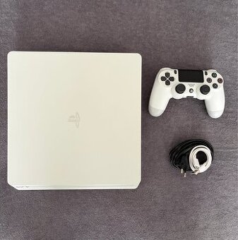 PS4 slim 500GB top stav