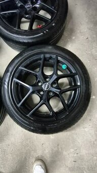 Kia xceed Borbet Y Cierne leskle 7.5x17 5x114.3 ET40