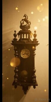 Starožitné nástenné drevene hodiny