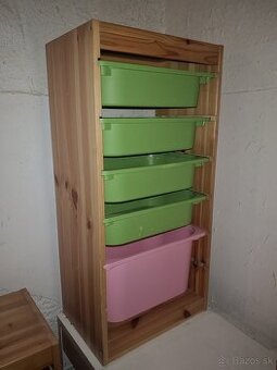 Polickove ramy Ikea Trofast borovica