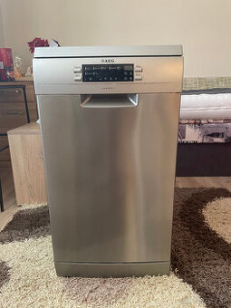 Umývačka riadu AEG