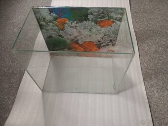 Predám akvárium s príslušenstvom - 1