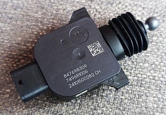 nastavovací motorček klapky chladiča AGR na BMW - 1