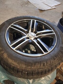 Michelin 185/65 R15 na hliníkových diskoch