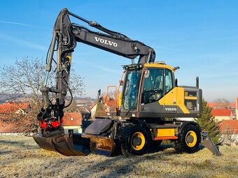 Kolesový bager Volvo EW160E s rotátorem