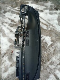 Prístrojovka Passat b6