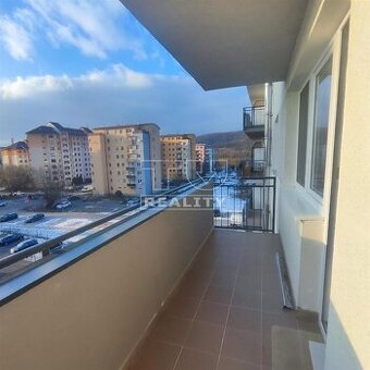 2i BYT NA SIHOTI s možnosťou park. miesta, TRENČÍN