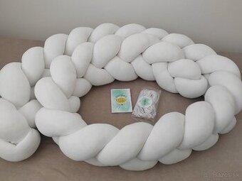 Pletenec / mantinel / vrkoč