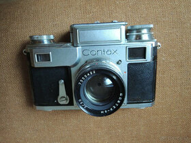 starý fotoaparát CONTAX, Zeiss Icon
