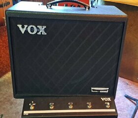 Predám kombo Vox Cambridge 50 + footswitch - 1