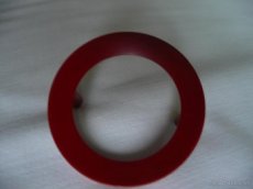 Predám nové nepoužité úchytky okrúhle kovové červené - 1