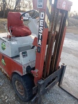VZV Desta MV12B - 1