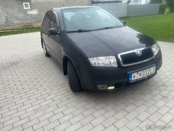 Škoda Fabiu 1.2 benzín 47Kw r.v2003