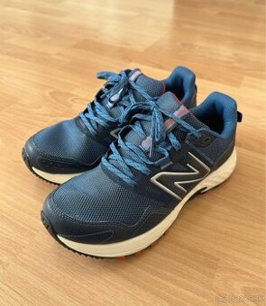 New Balance MT410CM8 - tmavomodré