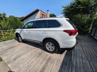Mitsubishi Outlander SUV 2.0 MIVEC 4WD r.v.2021