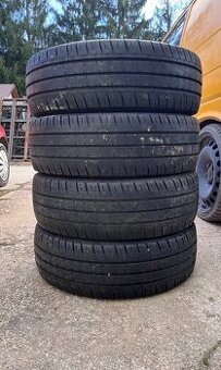 Pneu 215/70 r15 c