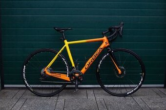 Predam cestny karbonovy elektrobicykel Orbea Gain M30 Road