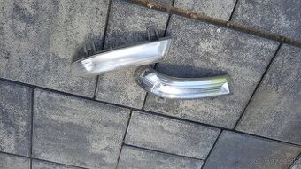 Zadné svetlá vw golf 5 plus