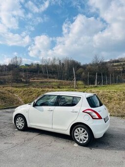 Suzuki Swift 1.2, r. 8/2012, 119000km