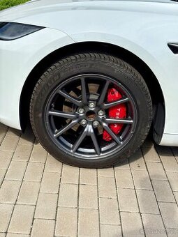 🛞 Predám originálne 18” disky Tesla Model 3