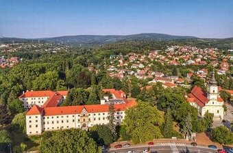 S krásnym výhľadom, útulný 3.izb.byt na predaj s loggiou, 73