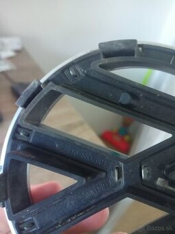 Predám original vw znak Passat B7