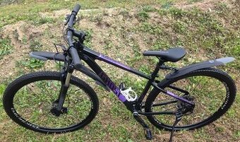 Horsky bicykel  damsky pansky ram S pneu 29