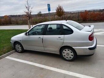 seat cordoba 1.9tdi 66kw rv.2001