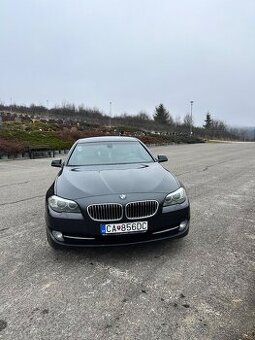 BMW 5 F10 530d, 180 kW, r. 2010