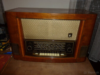 Rádio Tesla 624A Choral