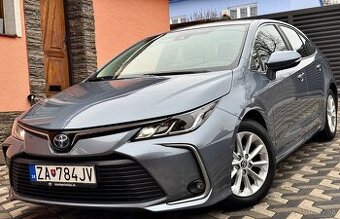 Toyota Corolla 1,8 Hybrid e-CVT Comfort 1-Majiteľ Slovenské