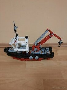 Lego Technic 8839 - Supply Ship - 1