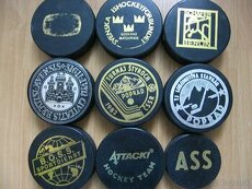 Ponuka - rôzne staršie hrané hokejové puky (pozri foto):