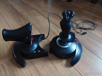 Joystick Thrustmaster T.Flight Hotas X