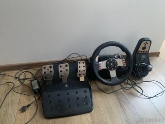 Logitech G27 Racing Wheel