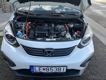 Honda Jazz Crosstar e-HEV