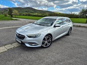 Opel Insignia 2019 Po velkom servise za 3 tisíc, Top výbava