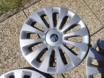 Puklice Škoda Costa 15"