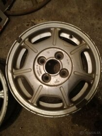 Predám lemy, prednehi blatniku, pre Skoda Fa