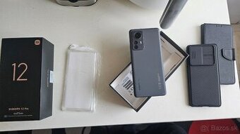 Xiaomi 12 Pro dual 12/256GB - top stav