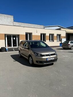 POZOR POZOR POZORVolkswagen Touran 1.6 TDI 77KW