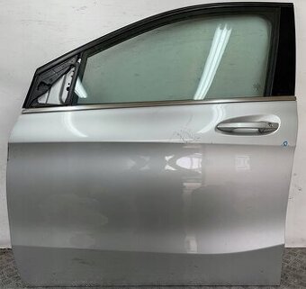 Mercedes B klassa W246 2011- ľavé predné dvere