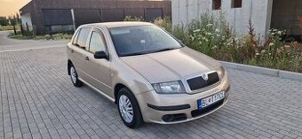 Predam Škoda Fabia  1.2 -Benzin Rok 2004