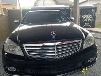 Mercedes Benz c320