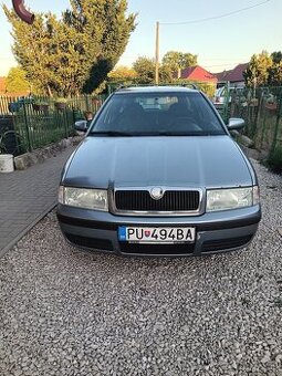 Predám Skoda Octavia Combi 1.6 Benzin
