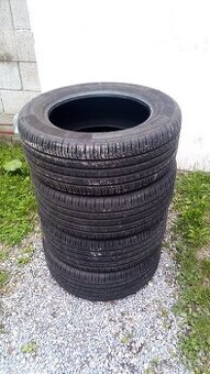 235/55 r17 - 1