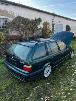 Kufrové dvere bmw e36 touring