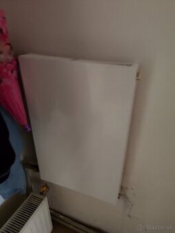 Predám 4 kusy radiátory 40cm.vyska 60cm