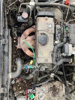 Motor 1,4 i 55kw peugeot partner/ citroen berlingo